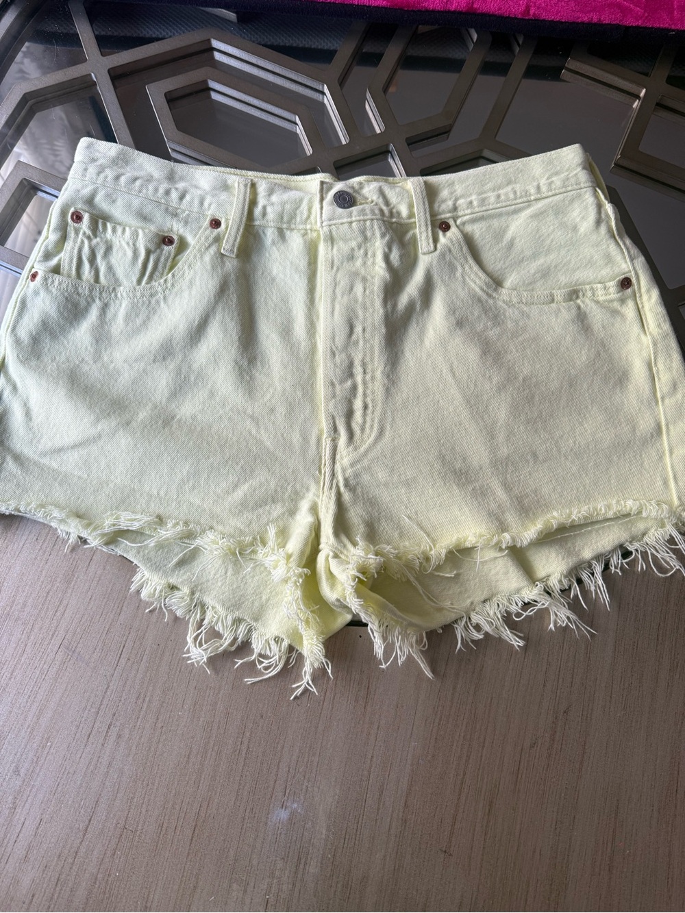 Women’s levy’s green lime Frayed Hem Denim Shorts